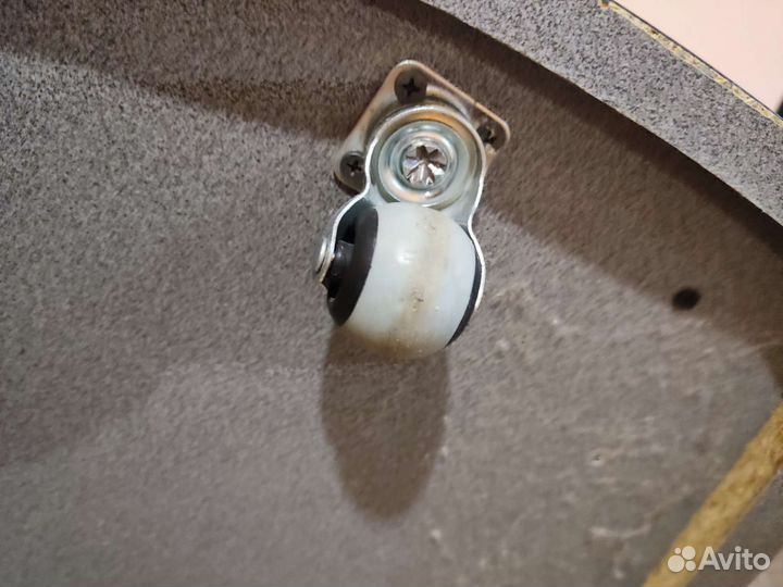 Столик- тумба под телевизор бу