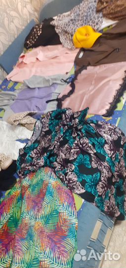 Пакетом вещи 46-48 размер