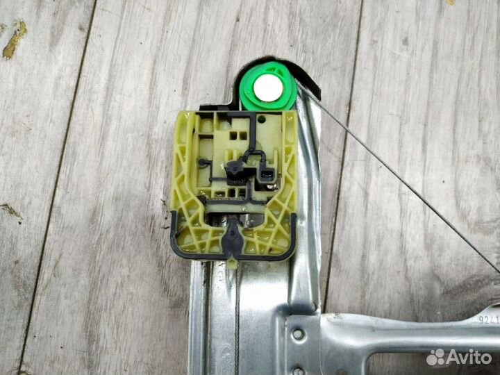 Стеклоподъемник задний левый Focus 3