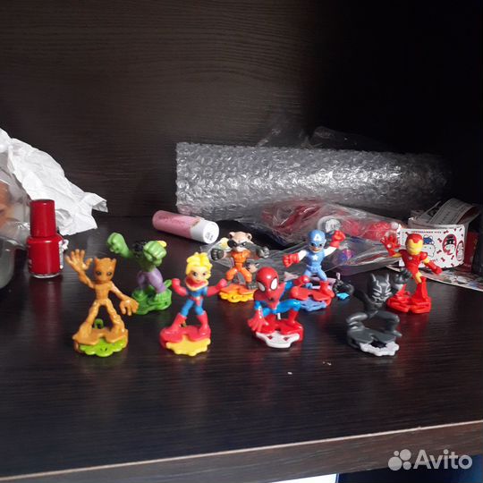 Киндер Марвел Звездные войны