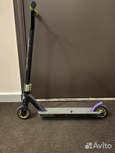 Трюковой самокат