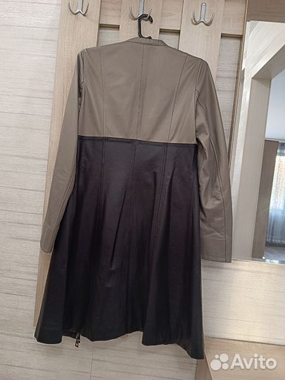 Кожаный плащ