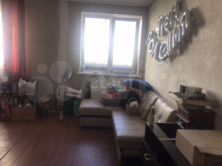 2-к. квартира, 68 м², 1/3 эт.