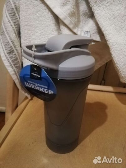 Коктейльный шейкер