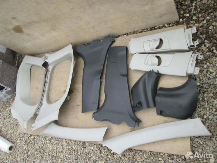 Пластик салона Toyota Corolla Fielder NZE141