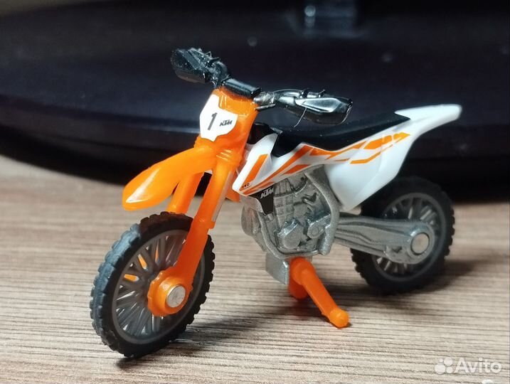 Модель мотоцикла KTM SX-F 450 (siku)