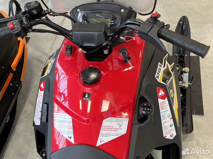 Stels капитан S 150