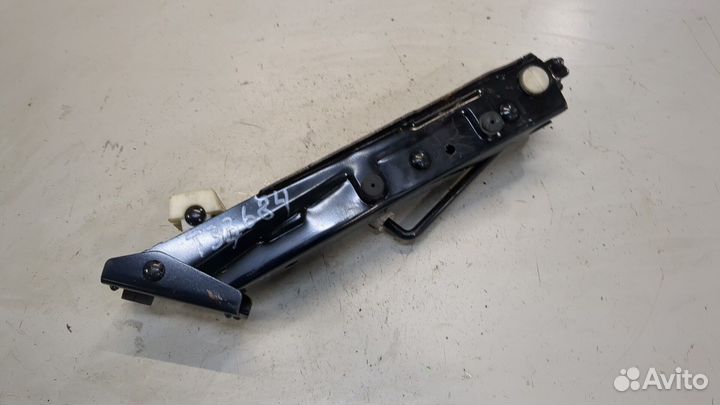 Домкрат BMW 5 E39, 2002