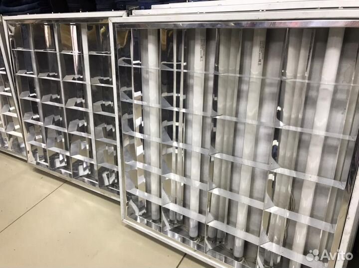 Светильник потолочный бу