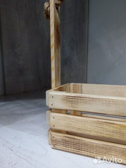 Деревянный ящик