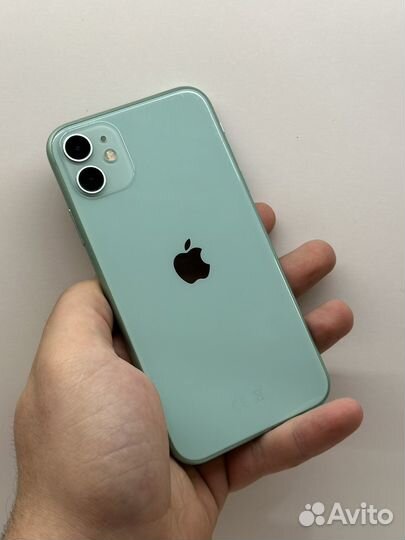 iPhone 11, 64 ГБ