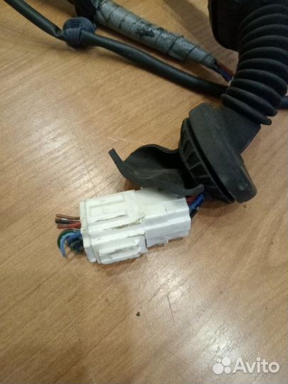 Проводка (коса) двери задняя левая Honda Accord