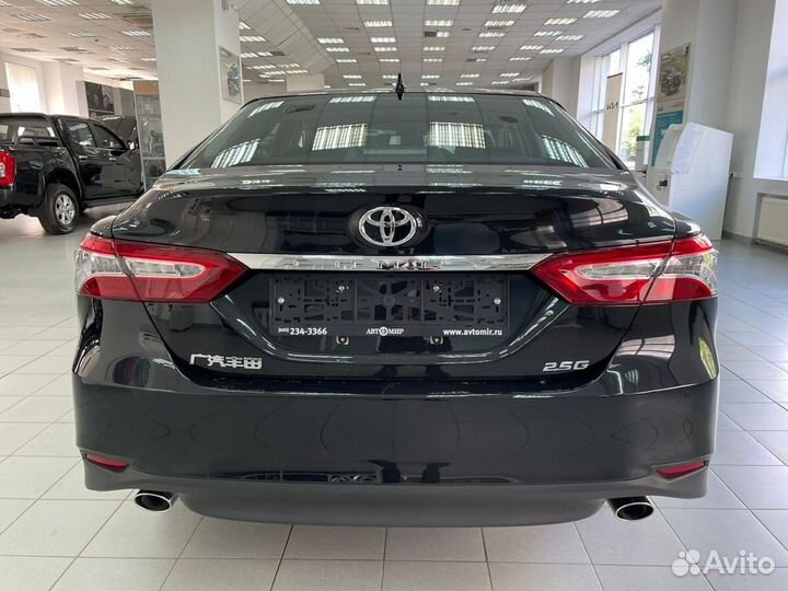 Toyota Camry 2.5 AT, 2023