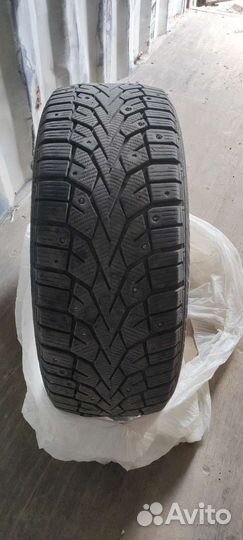 Gislaved NordFrost 100 215/55 R17