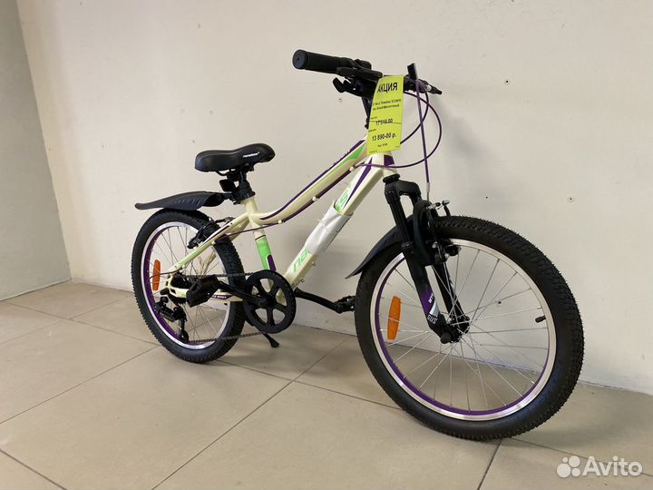 Велосипед на 6 -9 лет для девочки