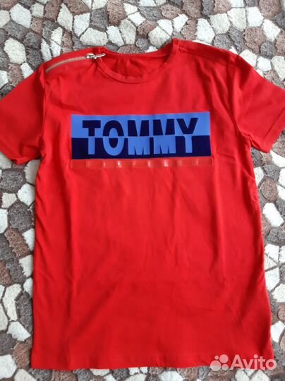 Футболки 134/140,брюки демисезонные 128