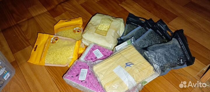 Воск для депиляции, салфетки и шпатели