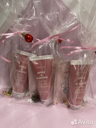 Подарочные наборы Mary Kay