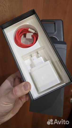 OnePlus 10 pro, 12/256 ГБ