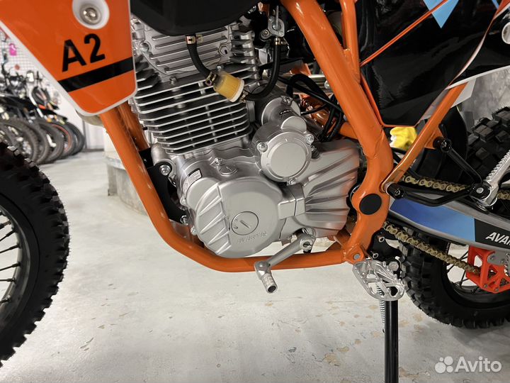 Enduro Avantis A2 Lux: 250 кубов, японский карб, рама в стиле KTM SX85 и 21 л.с