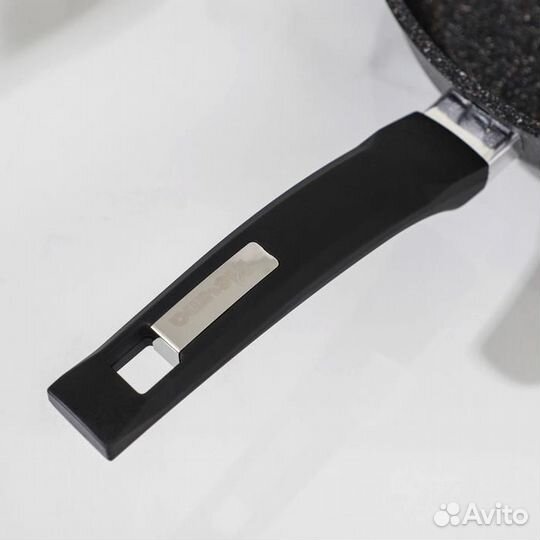 Сковорода «Гранит Star», d24 см, пластиковая ручка