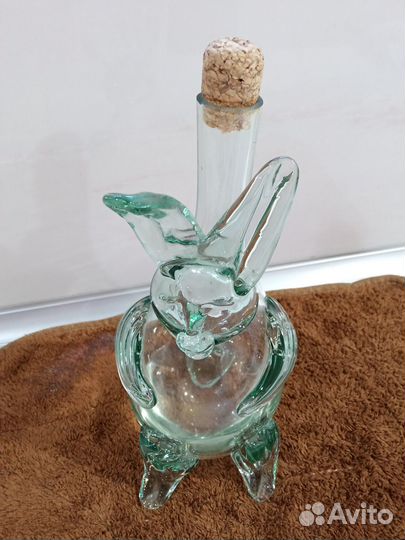 Стеклянная бутылка