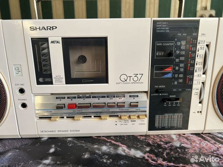 Sharp QT37