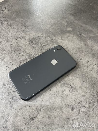 iPhone Xr, 64 ГБ