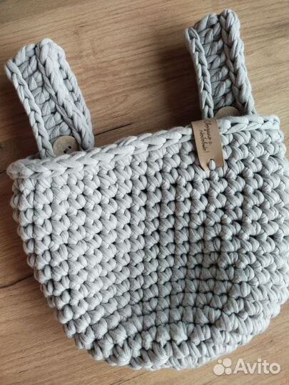 Вязанная подвесная корзинка