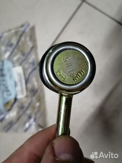 Стойка заднего стабилизатора Санта Фе SM. Оригинал