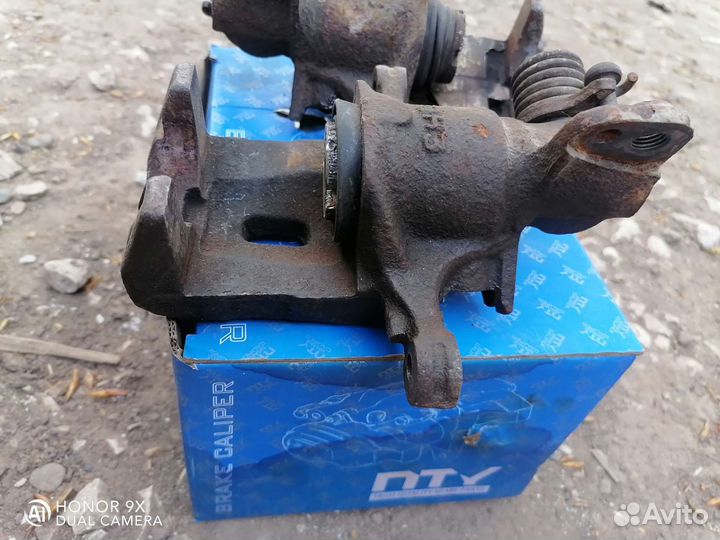 Суппорт nissan almera tino primera