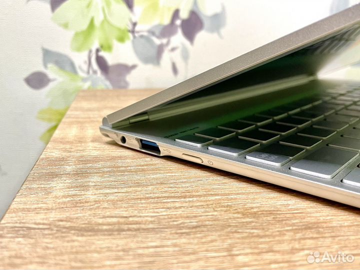 Нетбук для бизнеса Acer Aspire S7