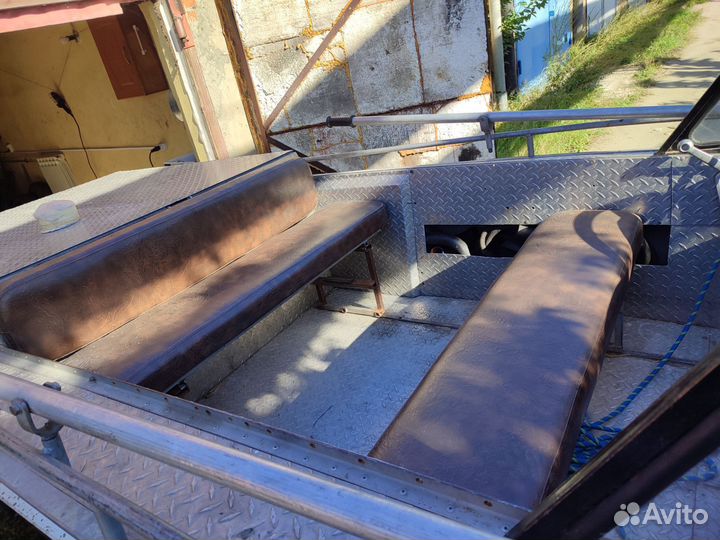 Катер водомёт