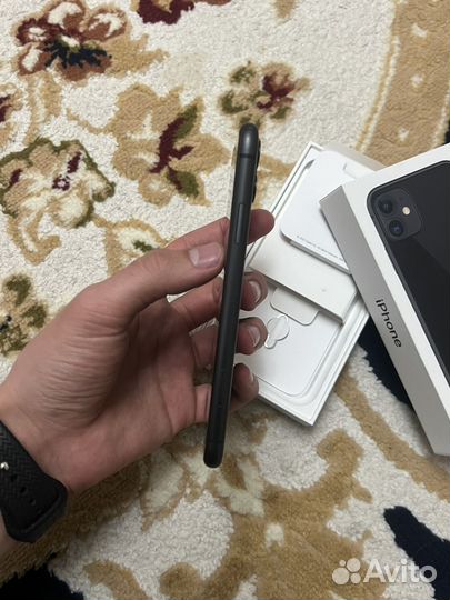 iPhone 11, 128 ГБ