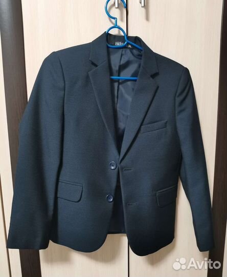 Пиджак для мальчика 128