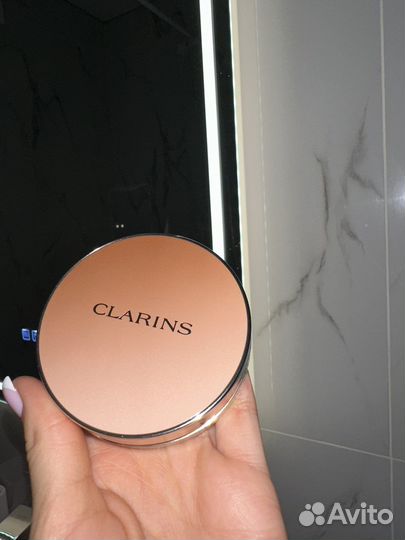 Clarins бронзер 03