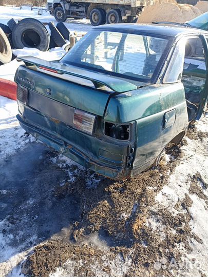 Крышка багажника 2115