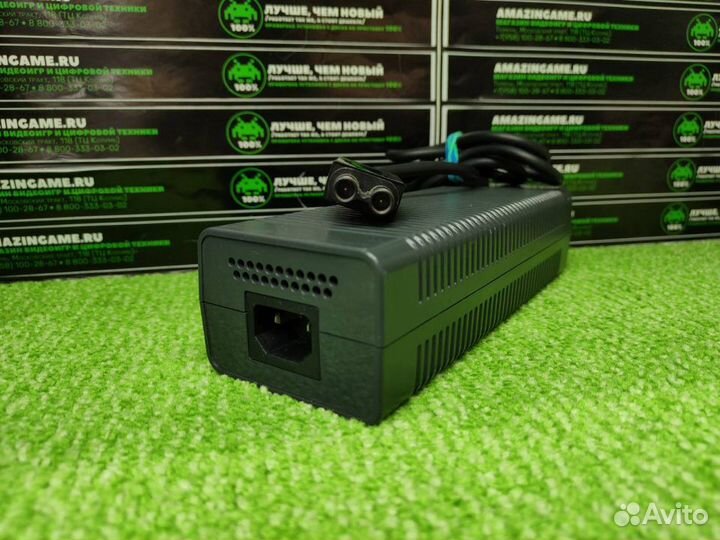 Блок питания Xbox One