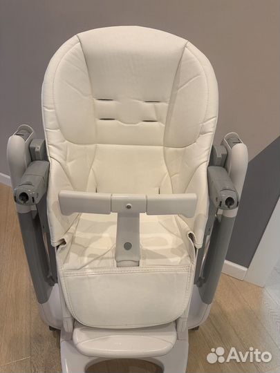 Детский стульчик для кормления Peg perego tatamia