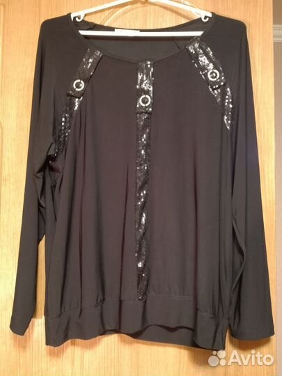Блузки женские 52- 54