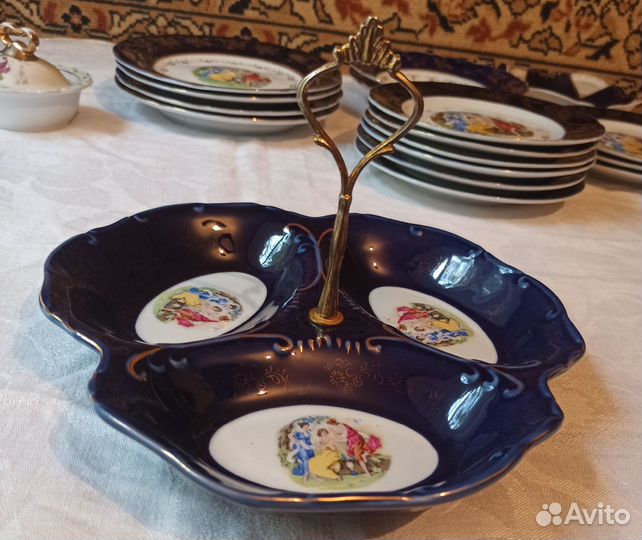 Чешский Thun фарфор Мадонна кобальт/ Gold 24К