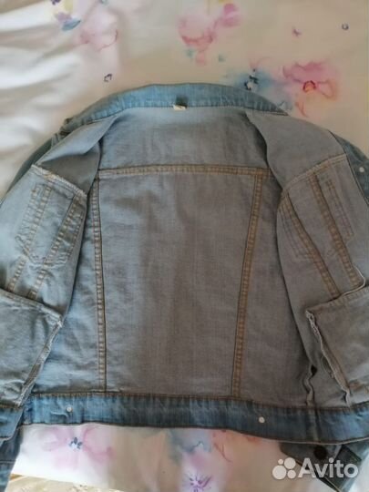 Джинсовая куртка женская