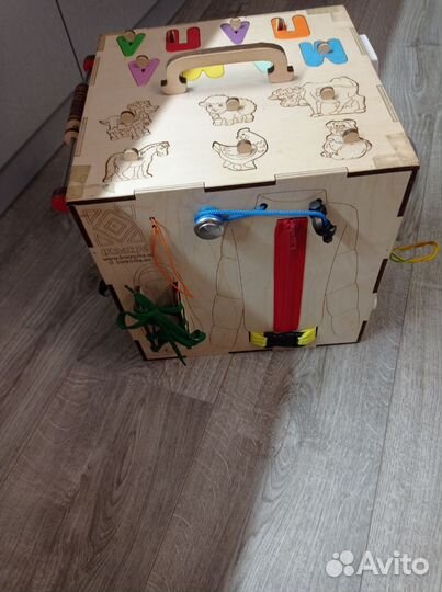 Бизиборд домик большой