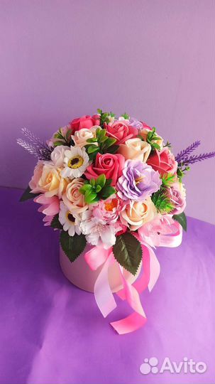 Композиция-букет из мыльных цветов