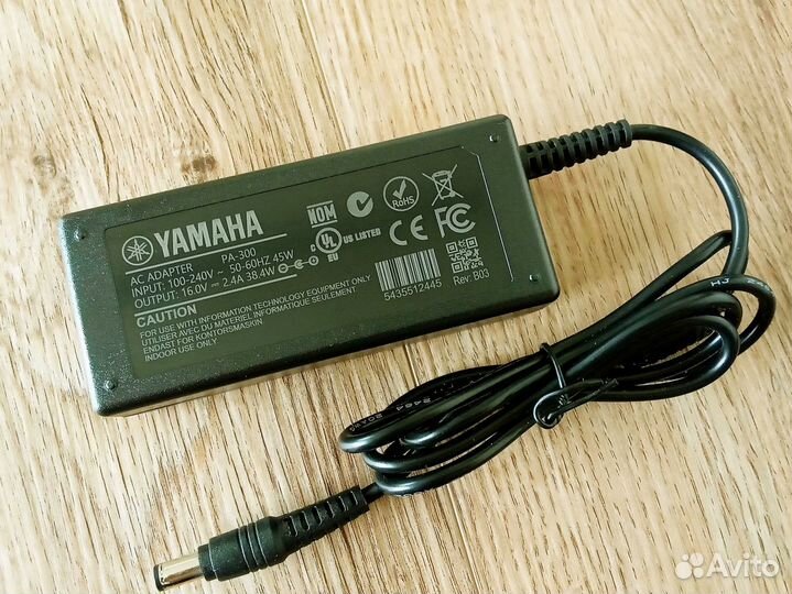 Блок питания Yamaha YDP-S54, YDP-S55 (PA-300C)