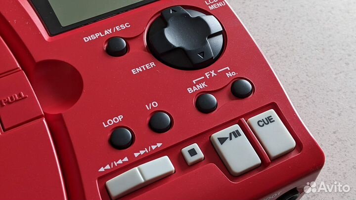 Портативный CD-репетитор для гитары Tascam CD-GT1