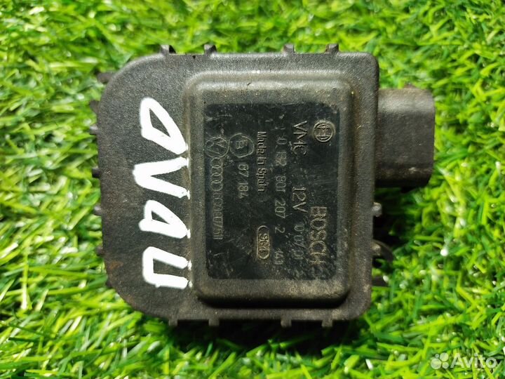 Моторчик заслонки печки Volkswagen Polo (Mk5) V