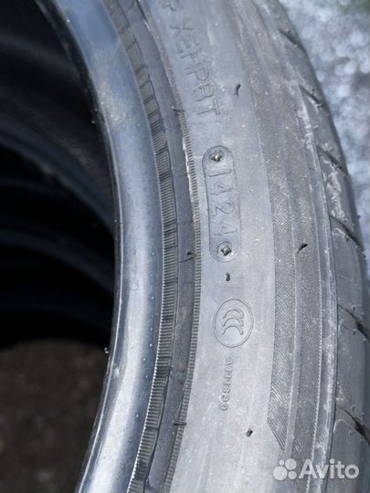 Triangle EffeXSport TH202 245/40 R18 97Y