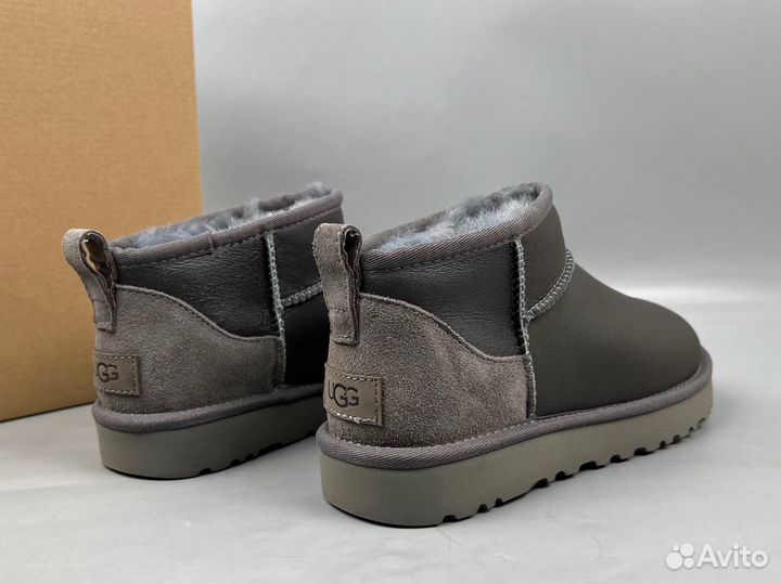 Ugg Classic Ultra Mini Metallic Grey