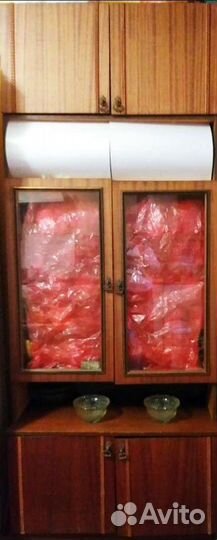 Стенка/можно секциями/торг